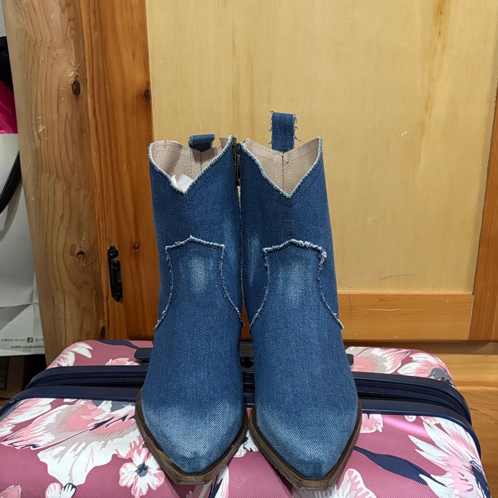 Sundance Sojourner Denim Boots